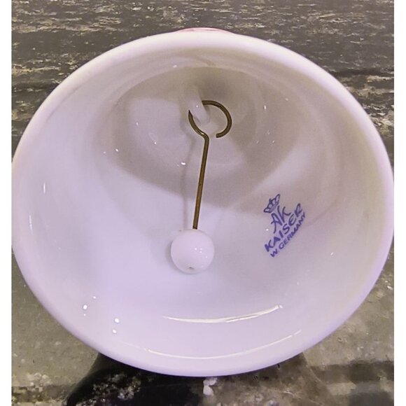 Vintage Kaiser Porcelain Bell With Victorian Sleigh Scene In Purple & Gold - Picture 3 of 3